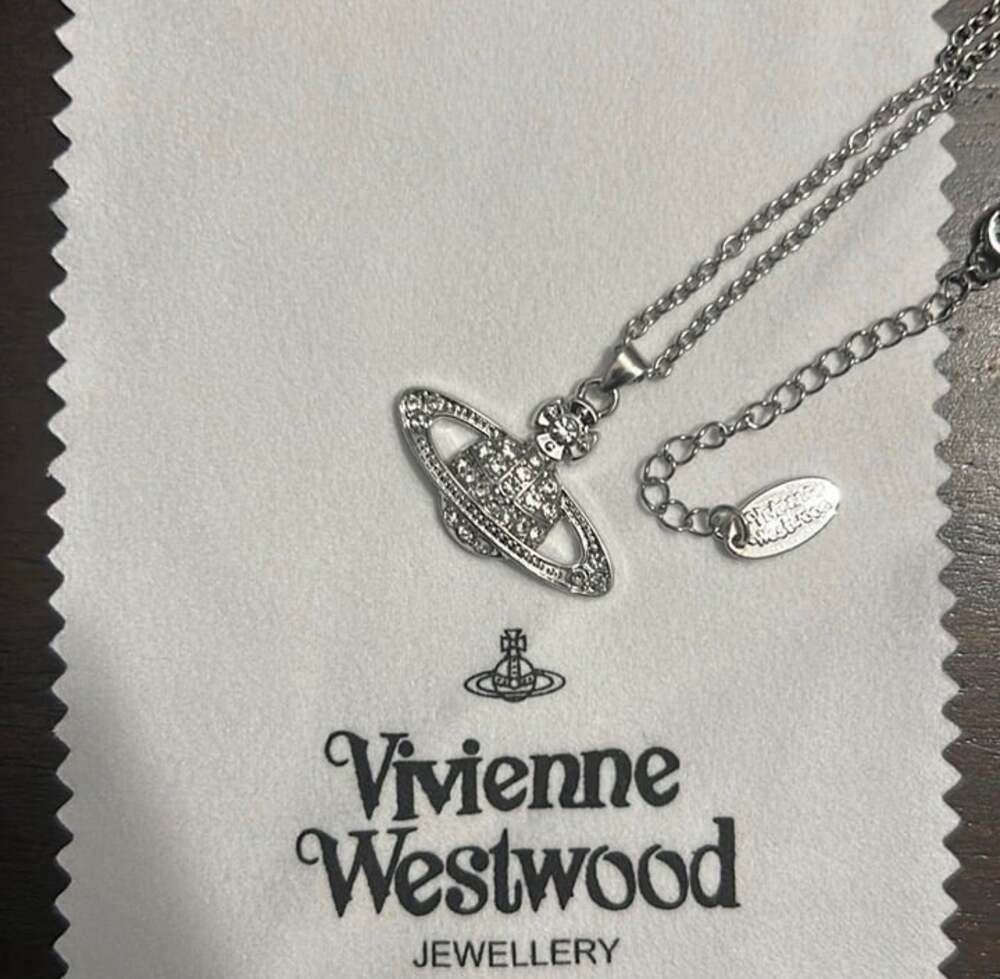 Vivienne Westwood Silver Orb Pendant Necklace, Classic Saturn Design - Picture 3 of 6